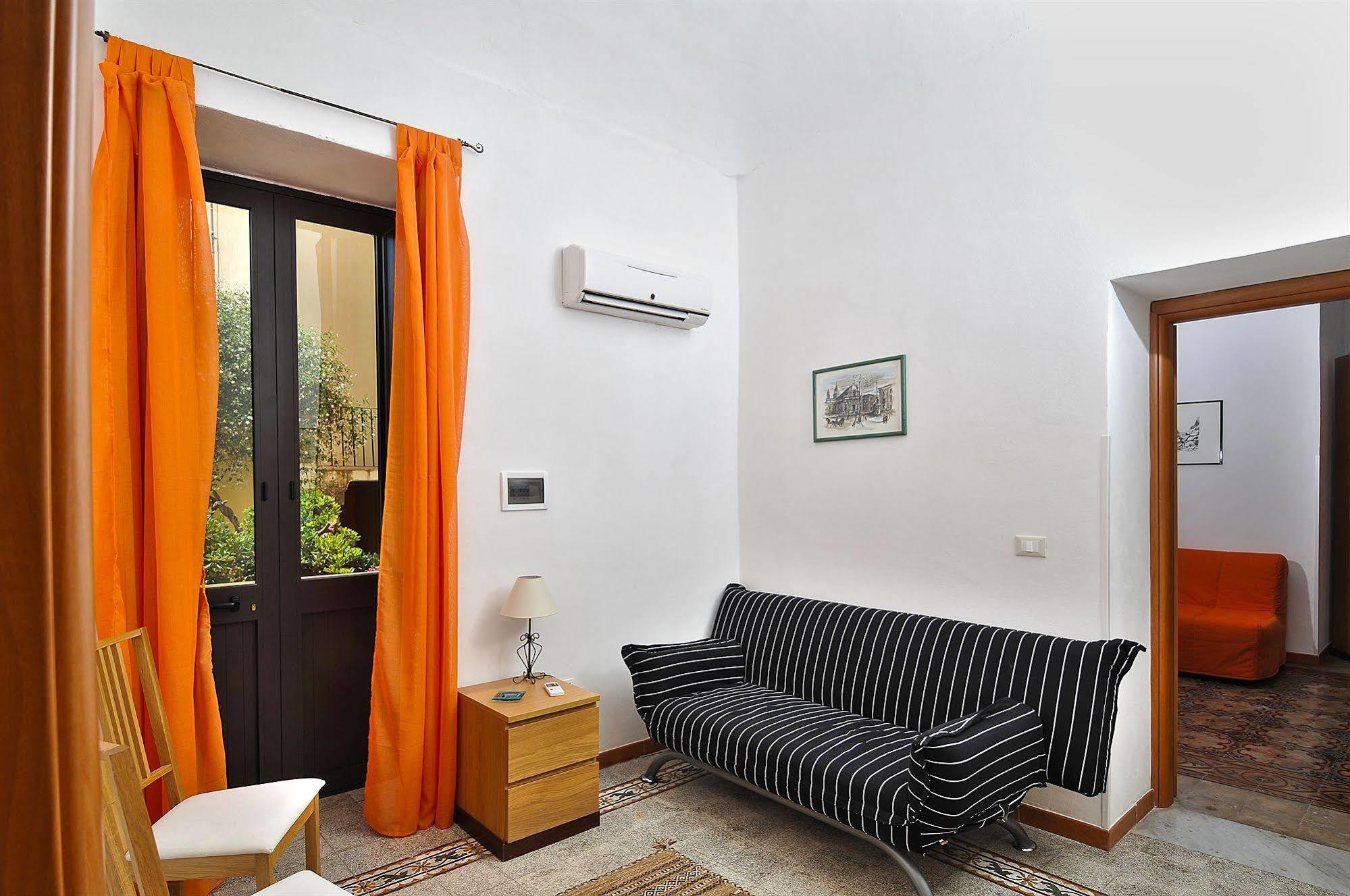 Bed and Breakfast Il Giardino Del Barocco Noto Zewnętrze zdjęcie
