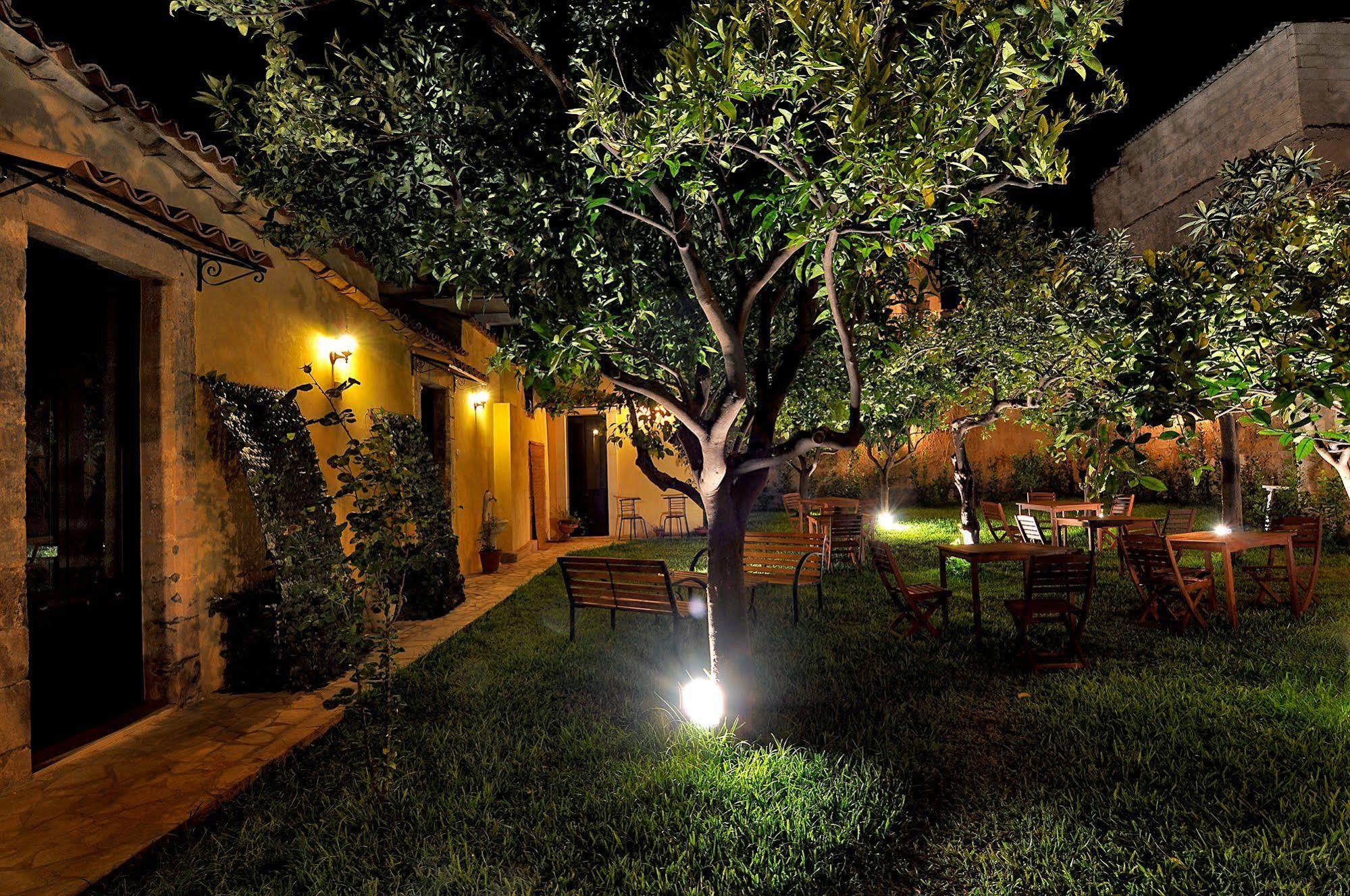 Bed and Breakfast Il Giardino Del Barocco Noto Zewnętrze zdjęcie